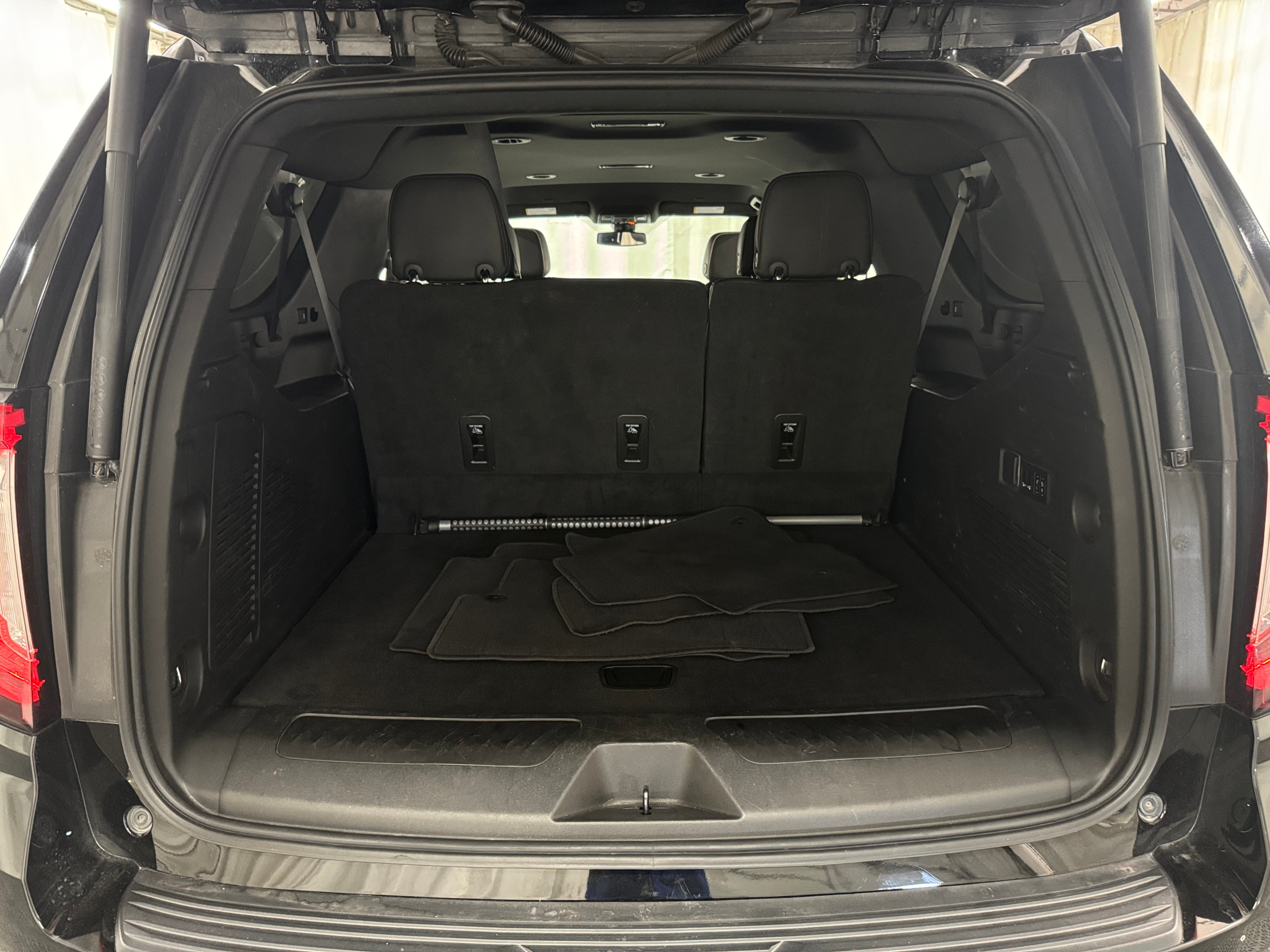gmc yukon xl 2022 1GKS2GKT7NR256307 image gmc yukon xl 2022 1GKS2GKT7NR256307 image